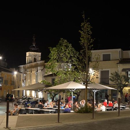 Bed and Breakfast Les Terrasses De Castelnau Esterno foto