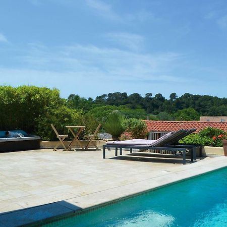 Bed and Breakfast Les Terrasses De Castelnau Esterno foto